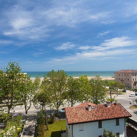 Hotel Dolcevita Cesenatico Ngoại thất bức ảnh