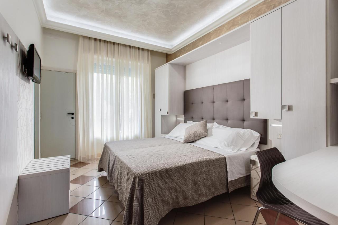 Hotel Dolcevita Cesenatico Ngoại thất bức ảnh