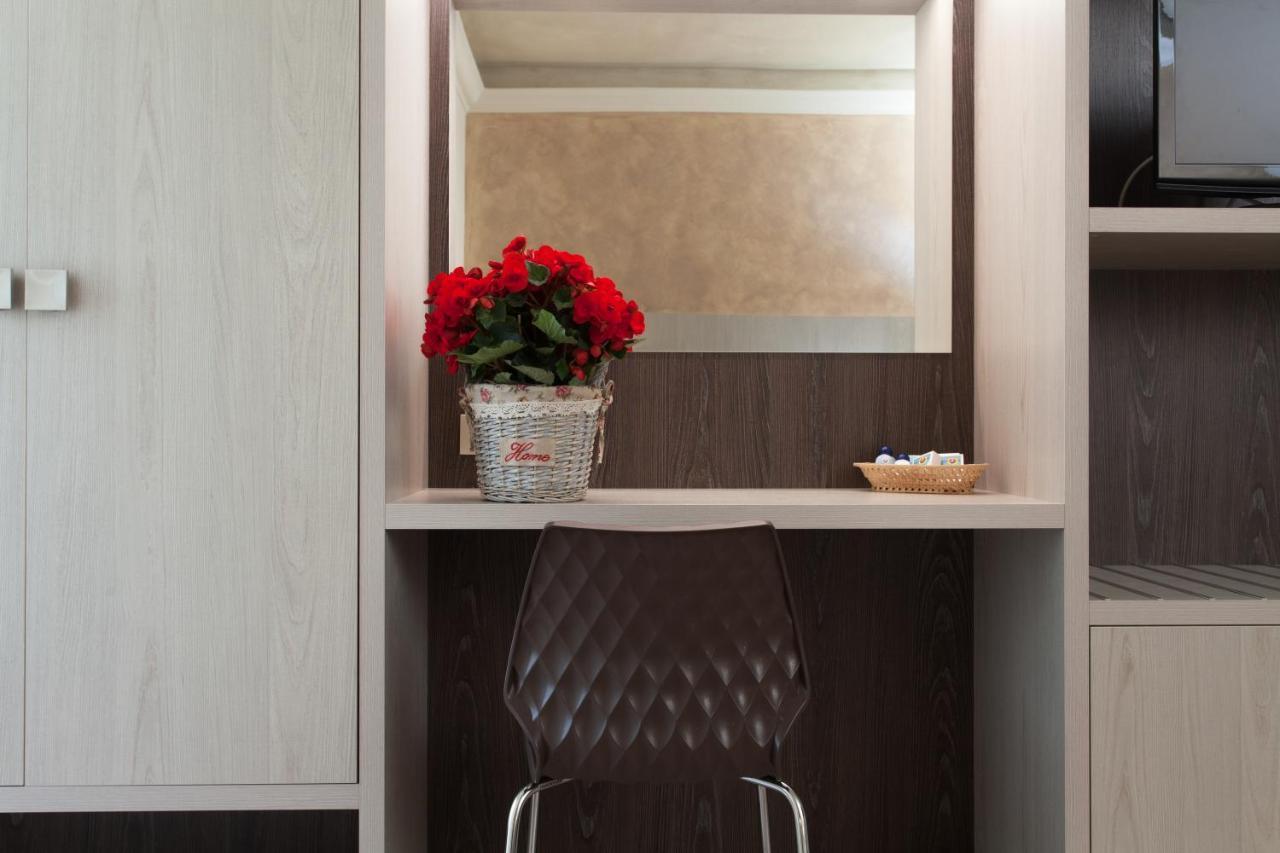 Hotel Dolcevita Cesenatico Ngoại thất bức ảnh