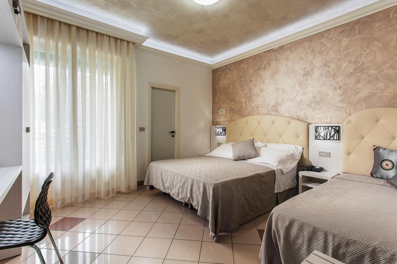 Hotel Dolcevita Cesenatico Ngoại thất bức ảnh