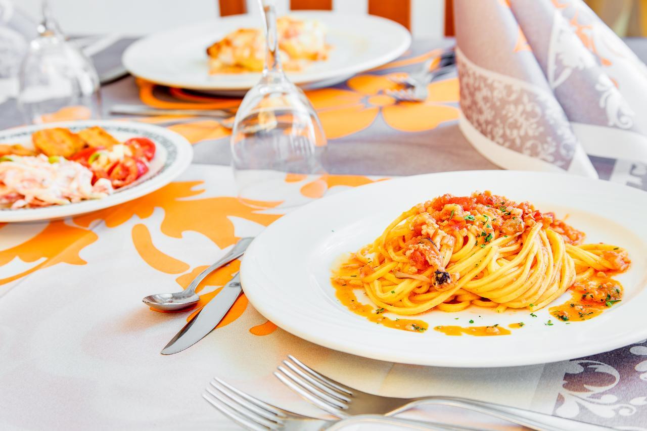 Hotel Dolcevita Cesenatico Ngoại thất bức ảnh