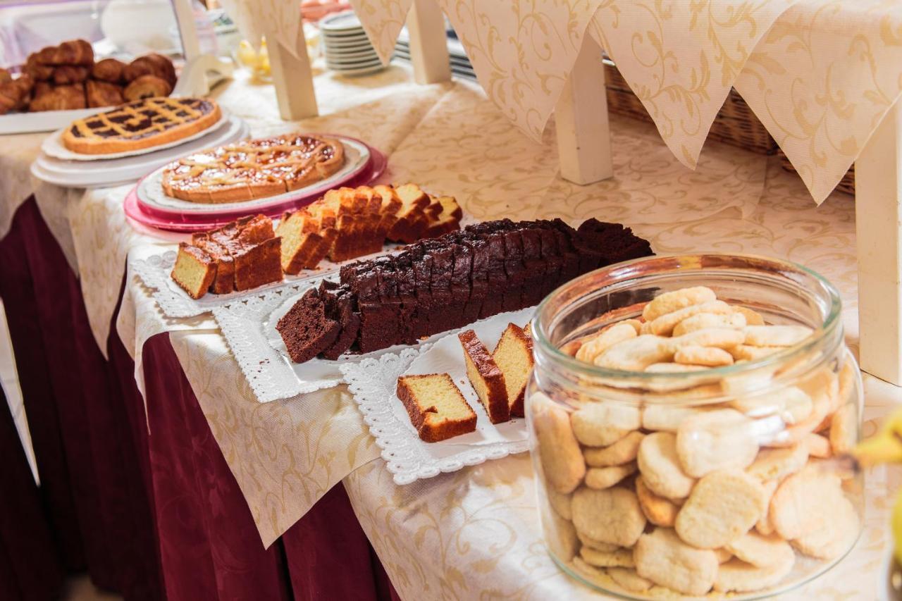 Hotel Dolcevita Cesenatico Phòng bức ảnh